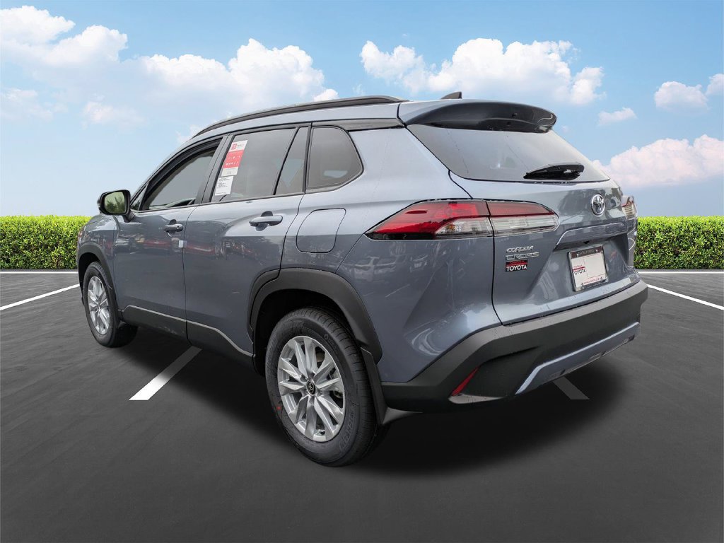 New 2026 Toyota Corolla Cross LE FWD image 6