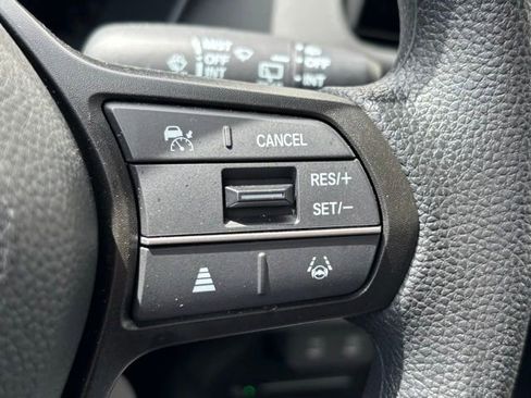 Used 2026 Honda HR-V LX image 11