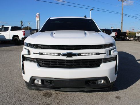 Used 2021 Chevrolet Silverado 1500 RST image 2