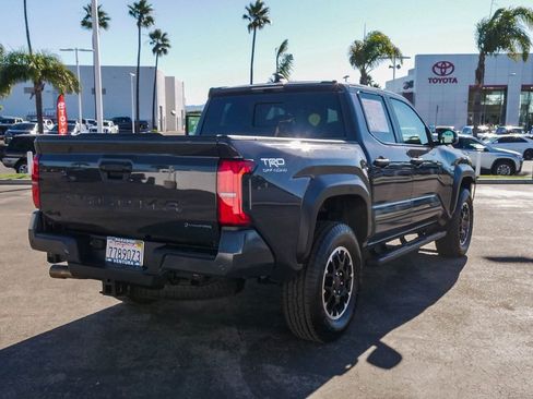Used 2024 Toyota Tacoma TRD Off-Road image 7