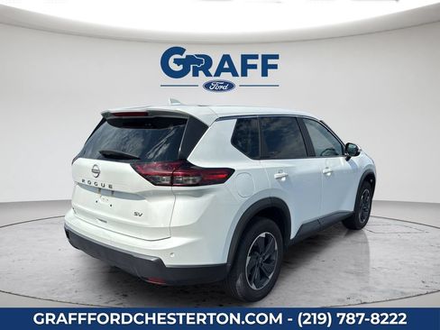 Used 2024 Nissan Rogue SV FWD image 7
