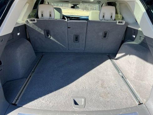 Used 2019 Cadillac XT5 Premium Luxury image 20