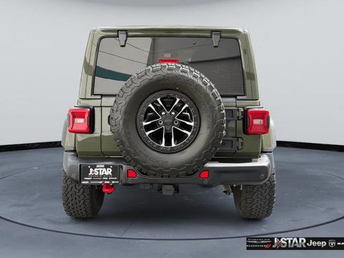 Used 2024 Jeep Wrangler Unlimited Rubicon AWD/4WD image 6