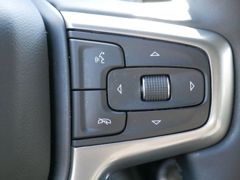 Certified 2025 Chevrolet Silverado 1500 RST AWD/4WD image 27