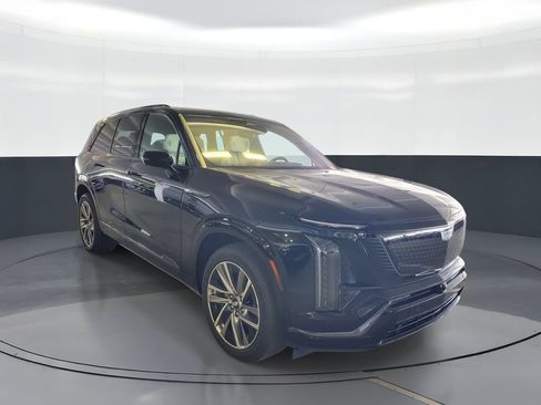 New 2027 Cadillac Vistiq Luxury AWD/4WD image 2