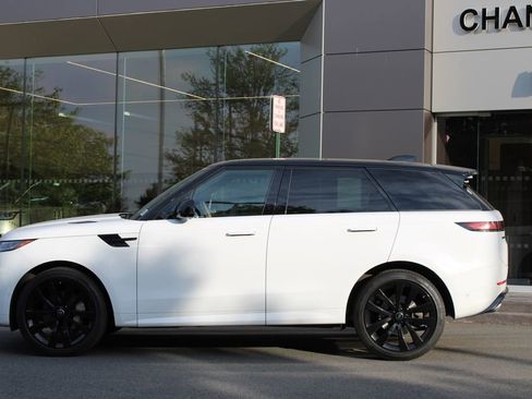 Used 2025 Land Rover Range Rover Sport Dynamic SE AWD/4WD image 10