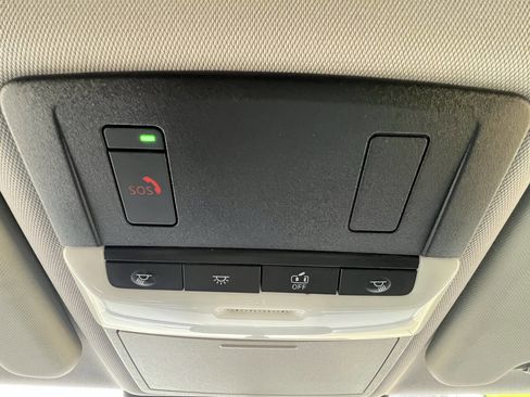 Used 2022 Mitsubishi Outlander SE image 30