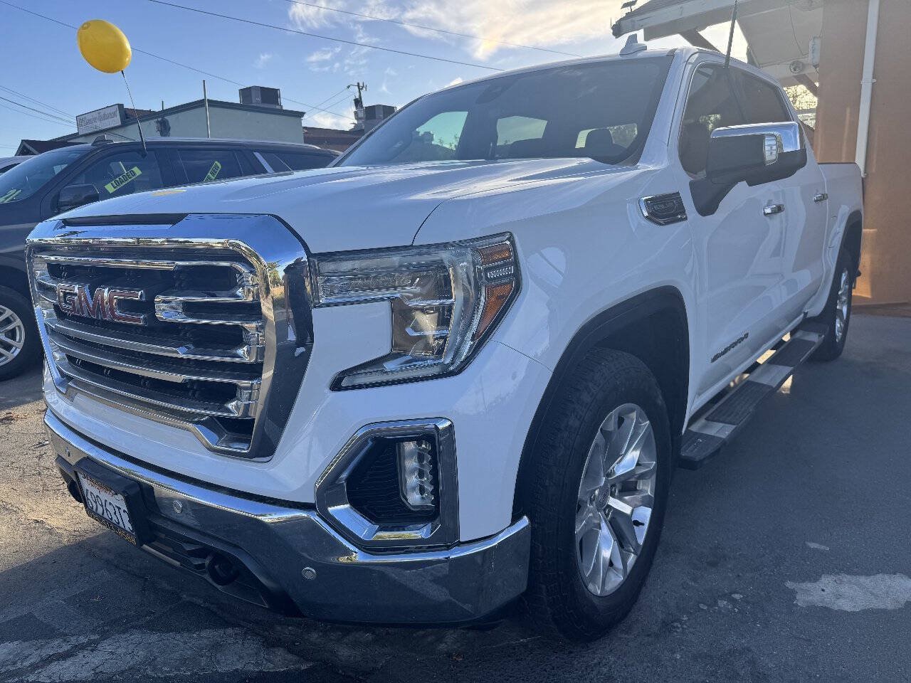 Used 2019 GMC Sierra 1500 SLT w/ SLT Premium Plus Package RWD image 3
