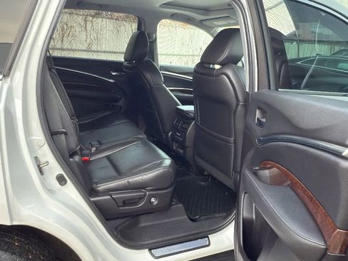 Used 2020 Acura MDX SH-AWD image 25