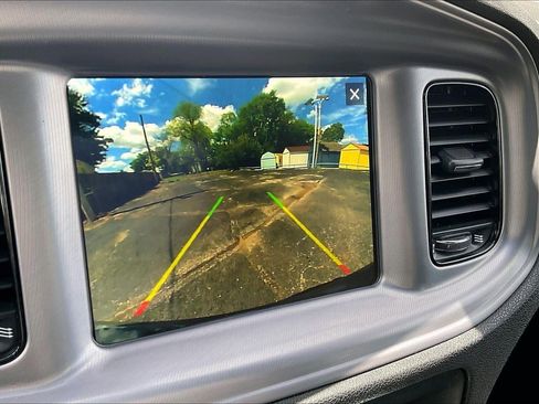 Used 2023 Dodge Charger SXT w/ Blacktop Package AWD/4WD image 21