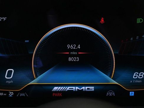 Used 2023 Mercedes-Benz AMG GT 63 S image 11