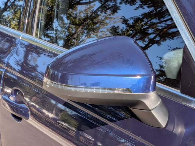 Used 2019 Audi A4 2.0T Premium w/ Convenience Package FWD image 12