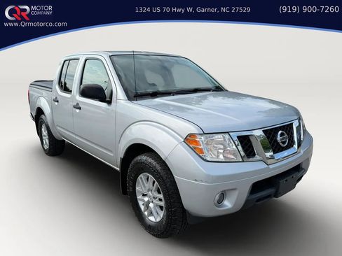 Used 2017 Nissan Frontier SV w/ SV Value Truck Package AWD/4WD image 1
