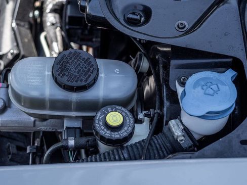 Used 2005 Ford GT image 51