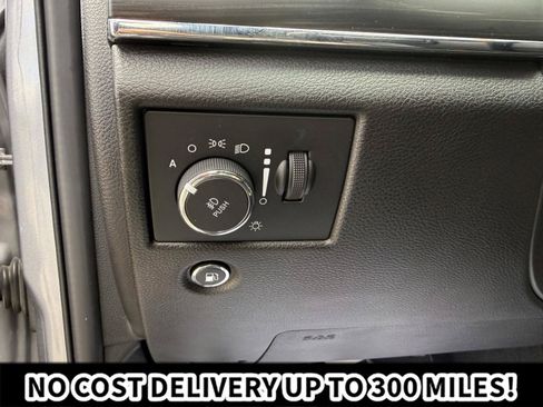 Used 2021 Jeep Grand Cherokee Limited w/ Premium Lighting Group AWD/4WD image 21