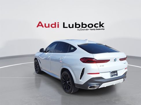 Used 2023 BMW X6 xDrive40i w/ M Sport Package image 7