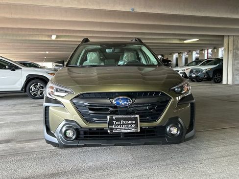 New 2025 Subaru Outback Premium image 6