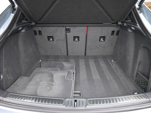 Used 2022 Porsche Macan S image 25