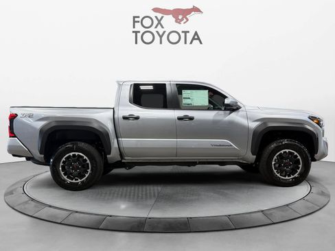 New 2025 Toyota Tacoma TRD Off-Road AWD/4WD image 6