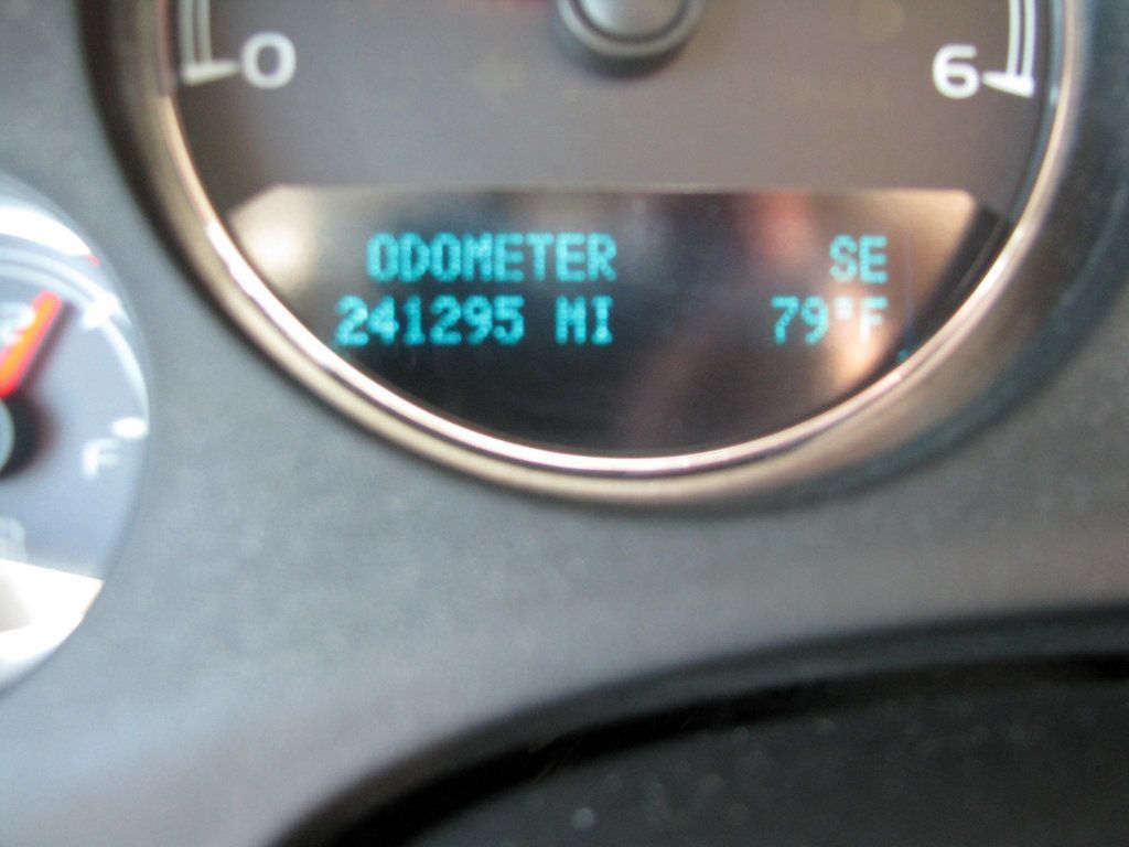 Used 2013 GMC Sierra 1500 SLT AWD/4WD image 16