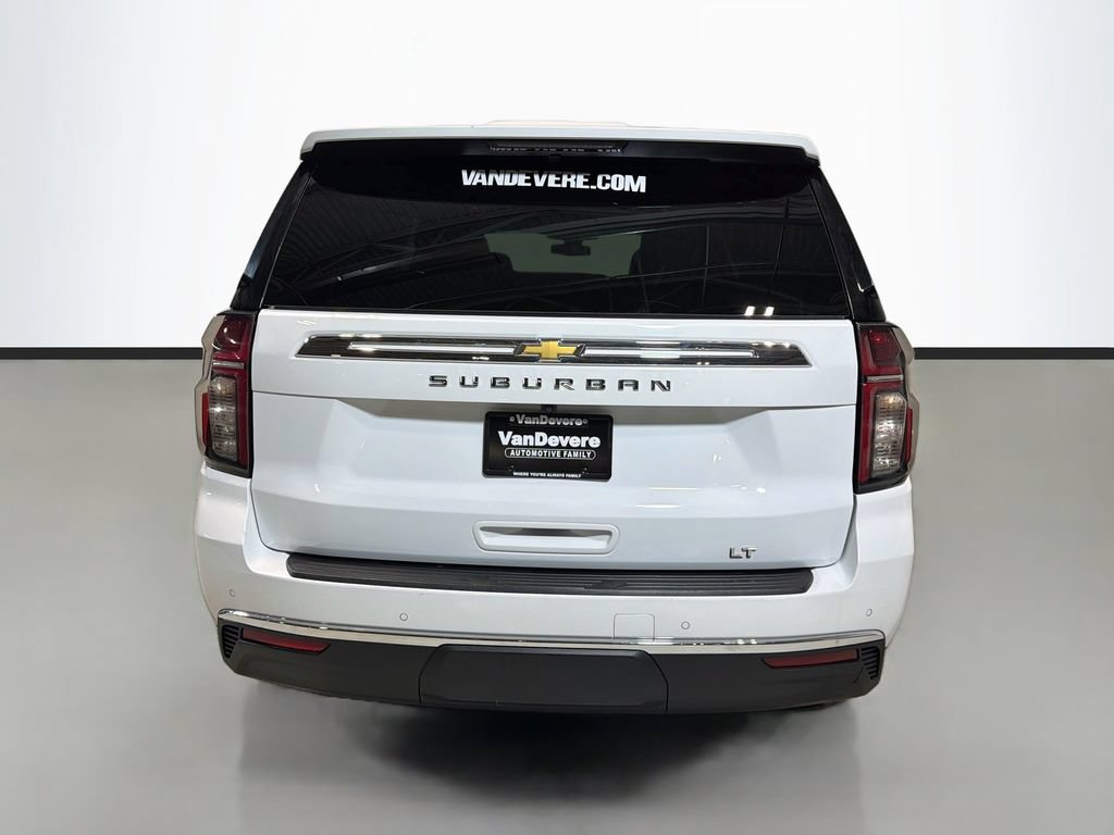 Used 2022 Chevrolet Suburban LT w/ LT Signature Package AWD/4WD image 8