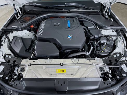 Certified 2024 BMW 330e w/ Premium Package image 31