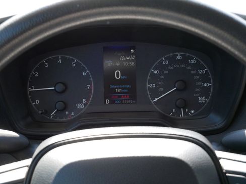 Used 2023 Toyota Corolla LE image 21