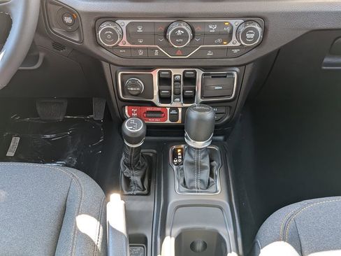 New 2026 Jeep Gladiator Willys image 15