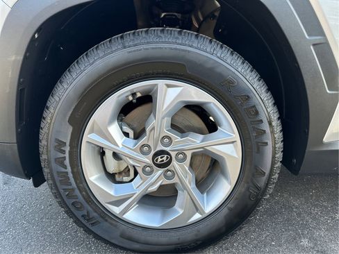 Used 2024 Hyundai Tucson SEL image 24