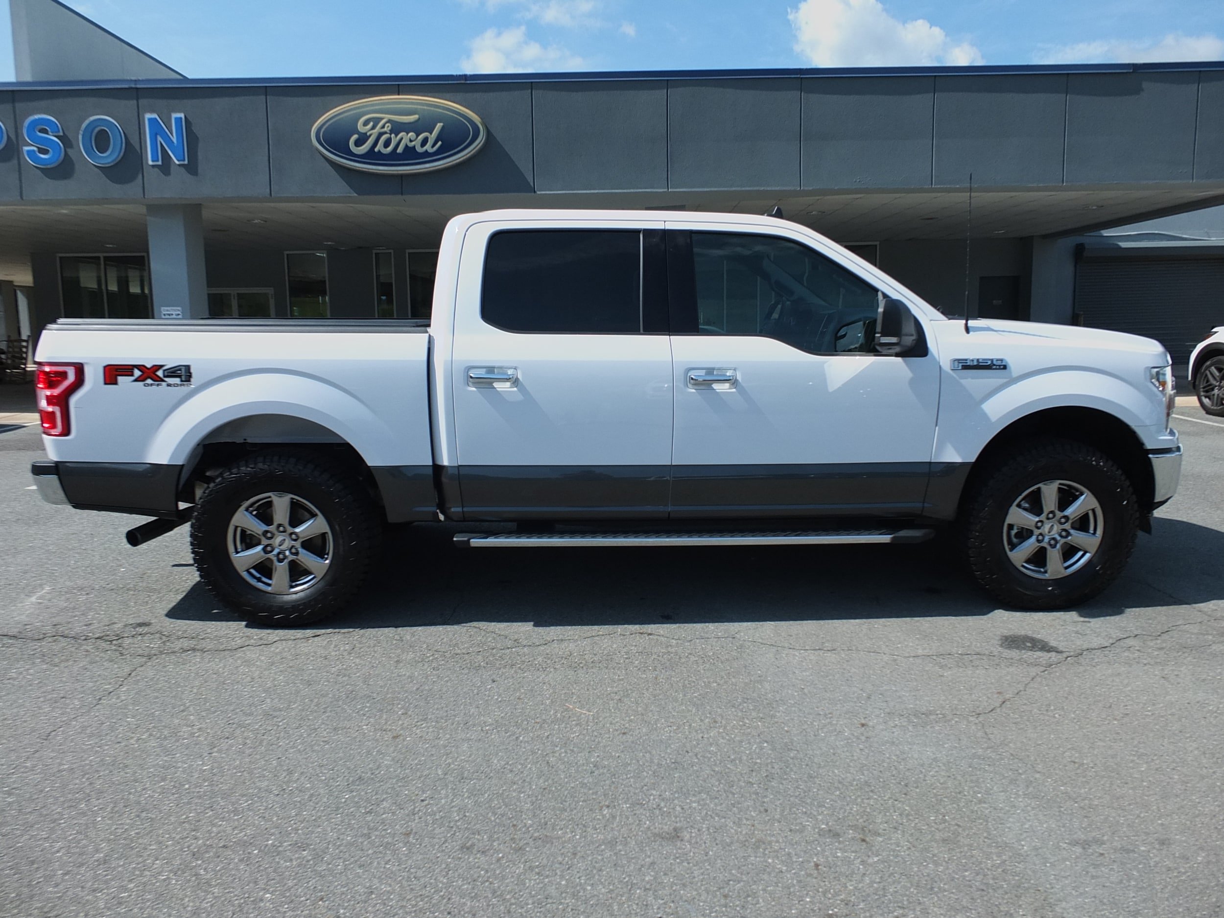 Used 2020 Ford F150 XLT w/ Equipment Group 302A Luxury AWD/4WD image 2
