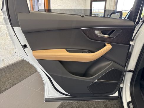 New 2025 Audi Q7 3.0T Premium Plus image 44