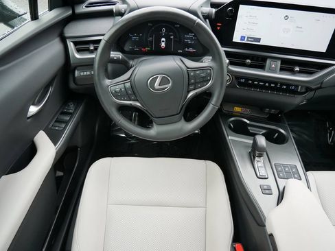 Used 2025 Lexus UX 300h AWD w/ Cold Area Package image 13