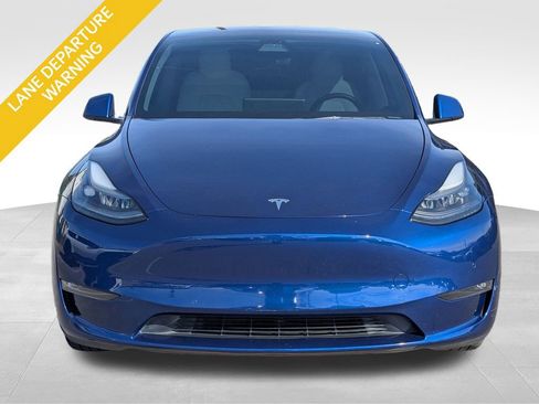 Used 2022 Tesla Model Y Performance image 6