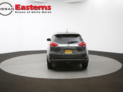 Used 2020 Nissan Kicks SR image 81