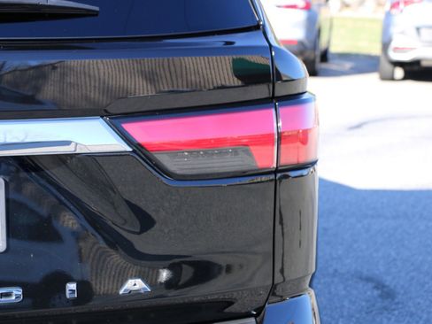 Used 2023 Toyota Sequoia Limited image 7