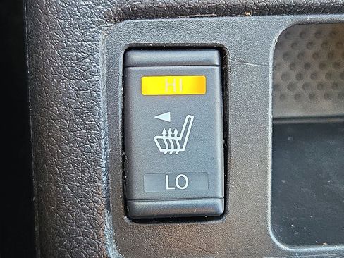 Used 2019 Nissan Rogue Sport SL w/ Premium Package image 27