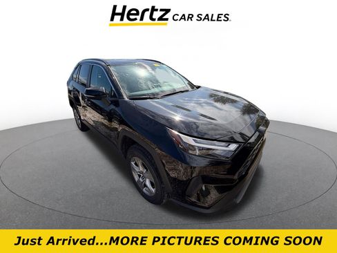 Used 2025 Toyota RAV4 XLE w/ Weather Package image 1