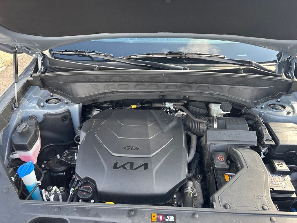 Used 2024 Kia Telluride S FWD image 35