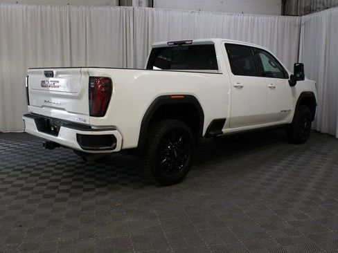 Used 2024 GMC Sierra 2500 AT4 w/ AT4 Premium Plus Package image 27