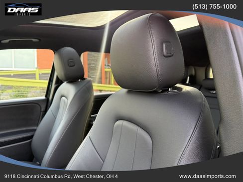 Used 2021 Mercedes-Benz GLB 250 4MATIC w/ Premium Package image 10