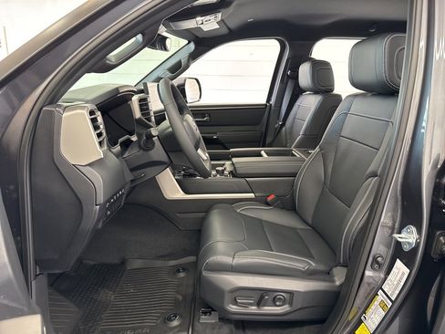 New 2026 Toyota Tundra Limited image 13