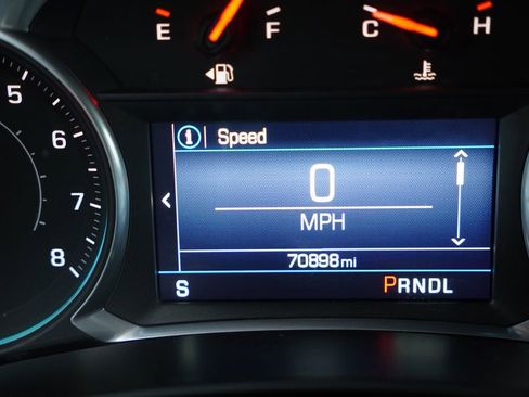 Used 2019 Chevrolet Equinox LT image 7