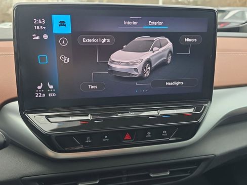 Used 2021 Volkswagen ID.4 Pro S w/ Gradient Package image 21