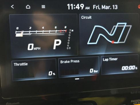 Used 2022 Hyundai Veloster N image 31