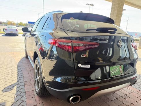 Used 2018 Alfa Romeo Stelvio Ti Sport image 9