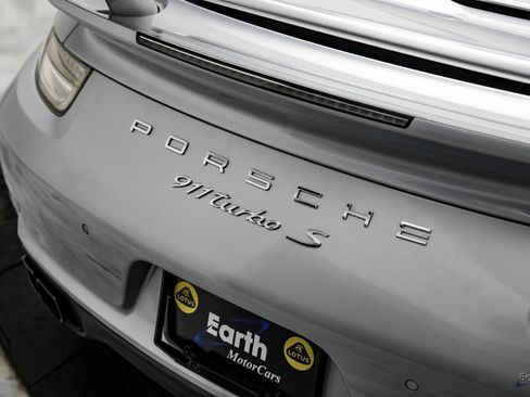 Used 2015 Porsche 911 Turbo S image 35