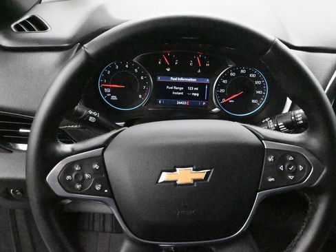 Certified 2023 Chevrolet Traverse LT w/ Rear Camera Mirror Package AWD/4WD image 9