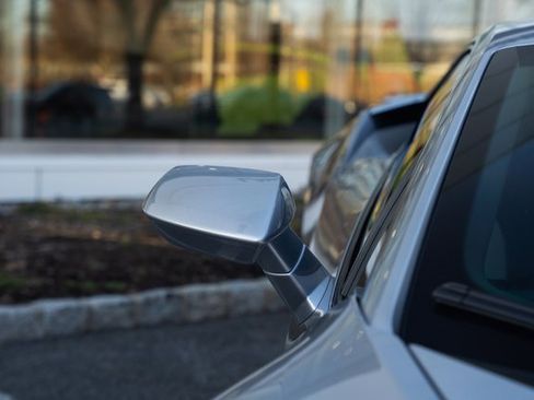 Used 2023 Lamborghini Huracan Tecnica image 28