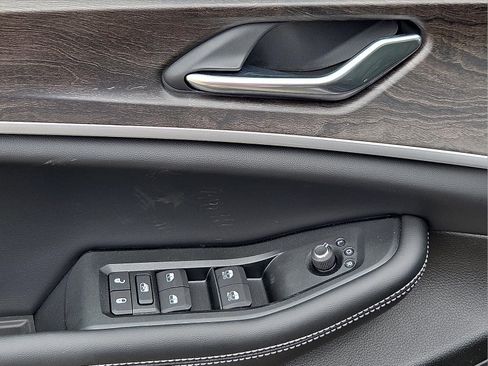 New 2026 Jeep Grand Cherokee L 4WD image 16