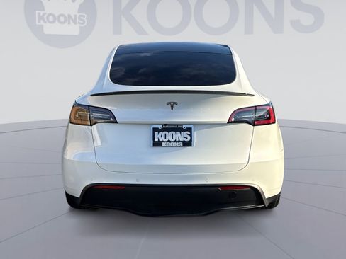 Used 2020 Tesla Model Y Performance image 5